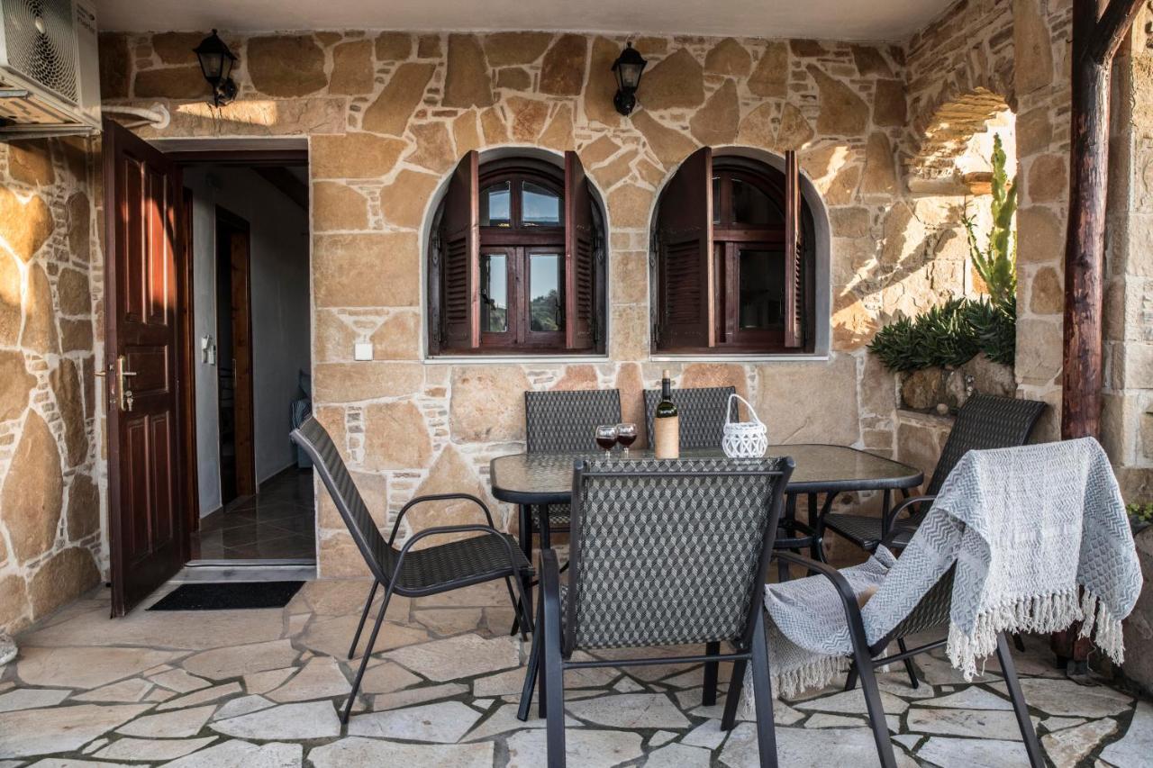 Bella Vita Style rooms&apartments Pitsidia Buitenkant foto