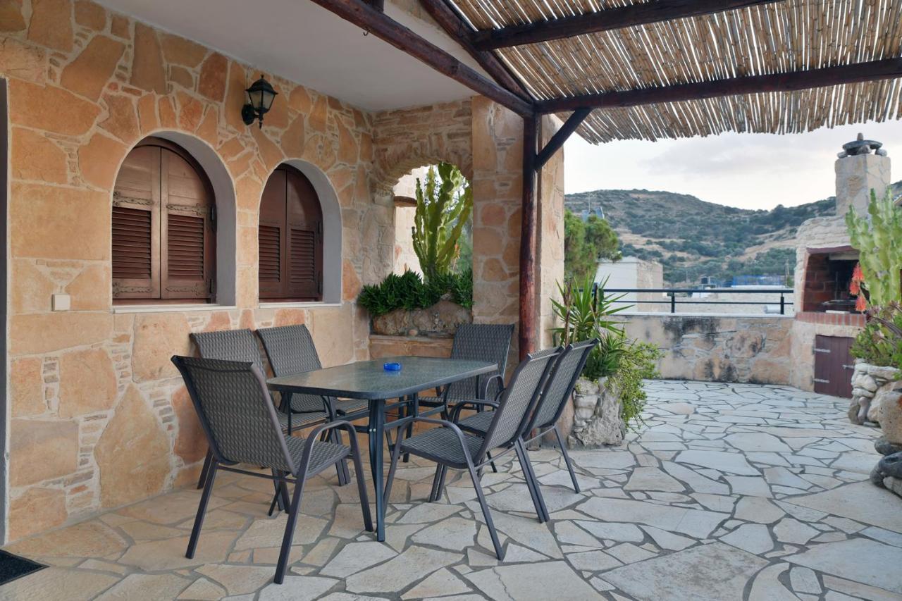 Bella Vita Style rooms&apartments Pitsidia Buitenkant foto